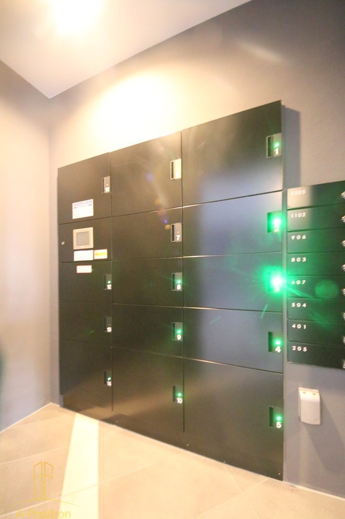 セレニテ難波リアン