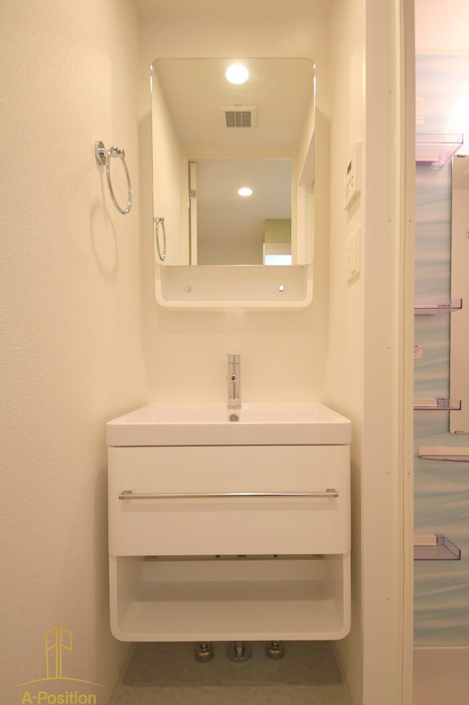 セレニテ本町東リアン