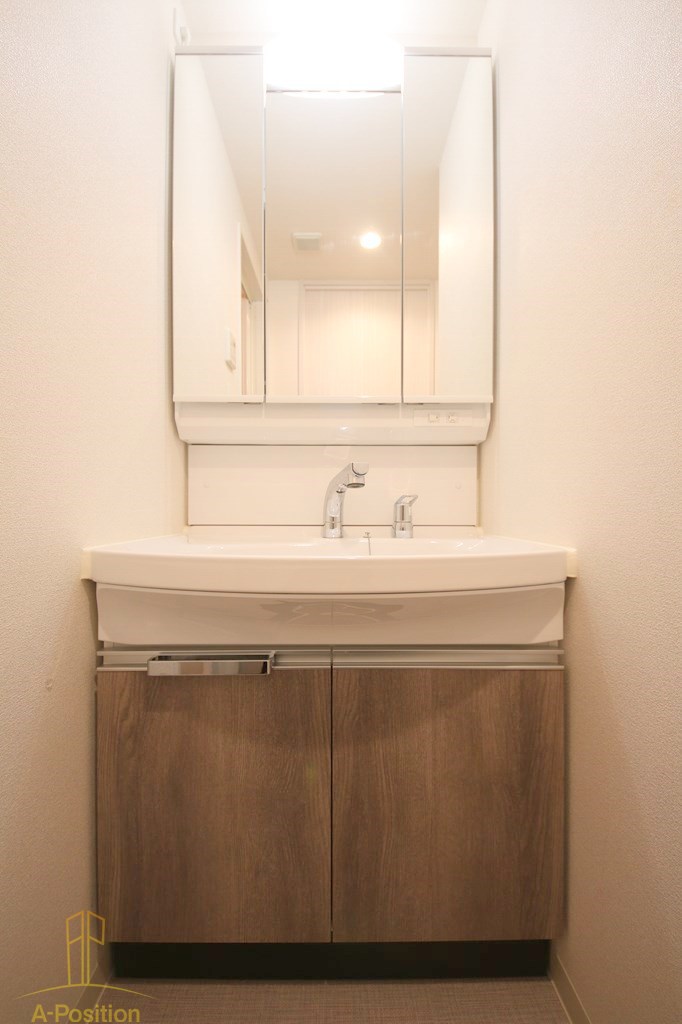 プレサンス大国町ラヴェニール