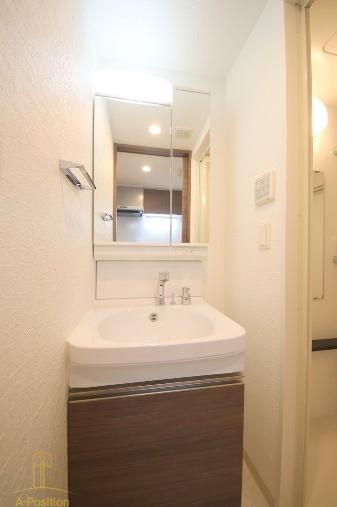 エステムコート難波サウスプレイスⅦリアン