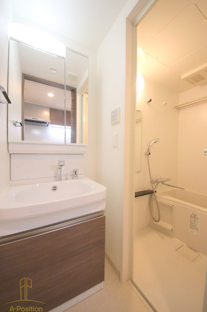 エステムコート難波サウスプレイスⅦリアン