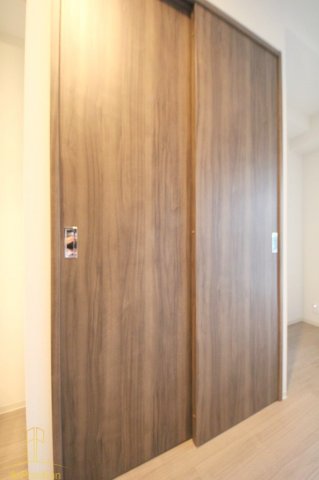 コンフォリア・リヴ南森町Q