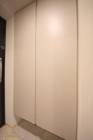 コンフォリア・リヴ南森町Q