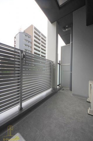 コンフォリア・リヴ南森町Q