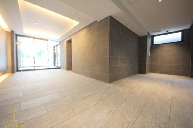 コンフォリア・リヴ南森町Q