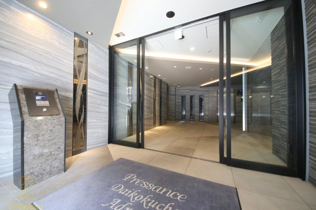 プレサンス大国町アドロッソ