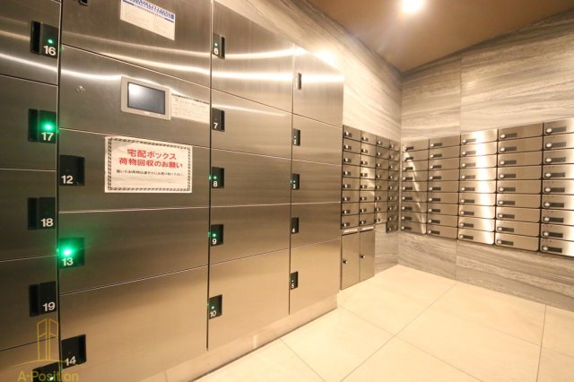 プレサンス大国町アドロッソ