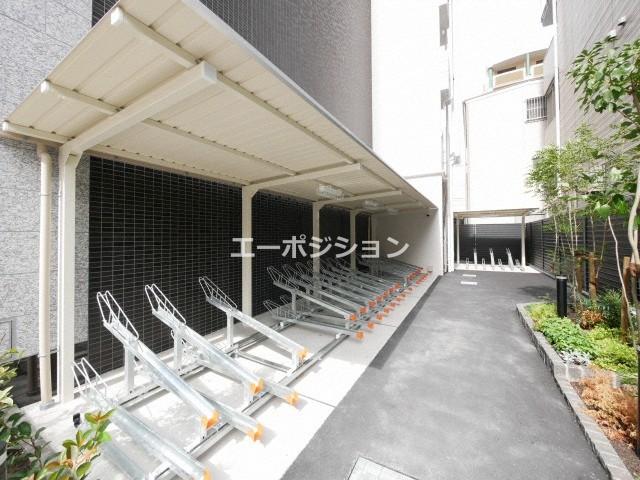 プレサンス大国町アドロッソ