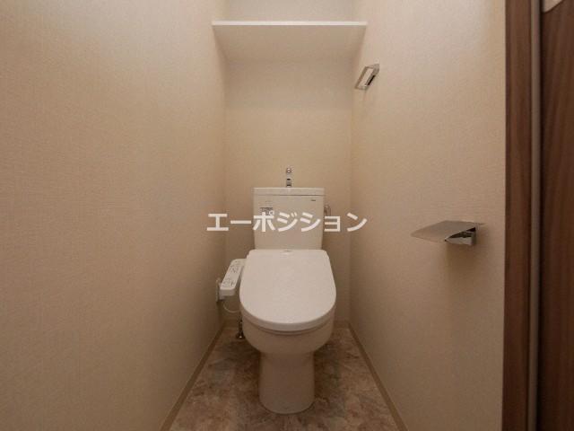 ワールドアイ難波南ポルタ