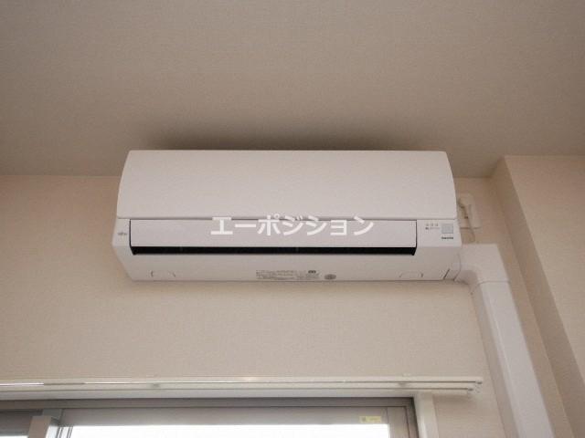 ワールドアイ難波南ポルタ