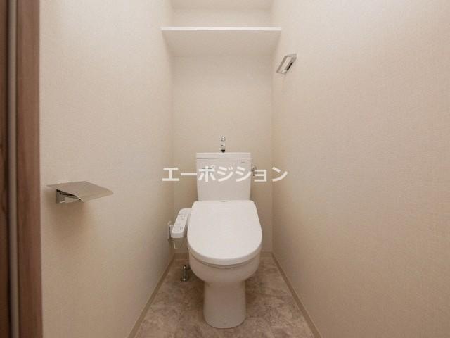 ワールドアイ難波南ポルタ