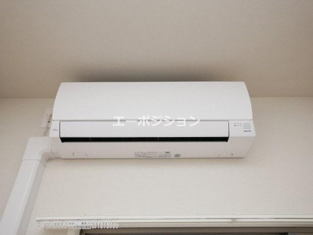 ワールドアイ難波南ポルタ