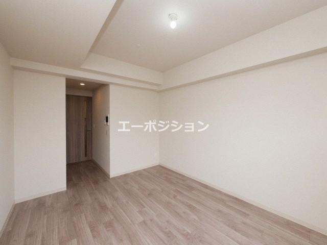 ワールドアイ難波南ポルタ