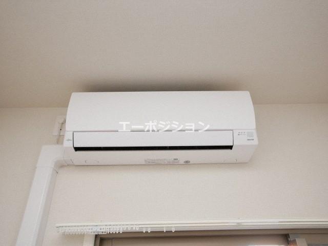 ワールドアイ難波南ポルタ