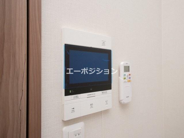 ワールドアイ難波南ポルタ