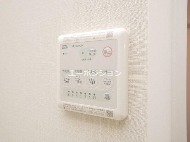 ワールドアイ難波南ポルタ