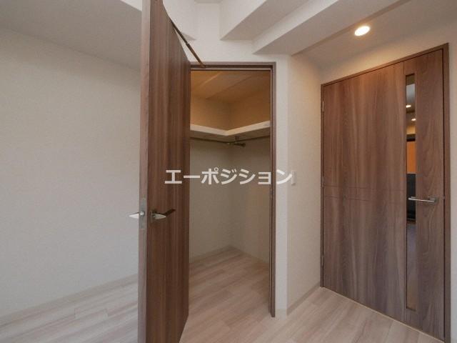 ワールドアイ難波南ポルタ