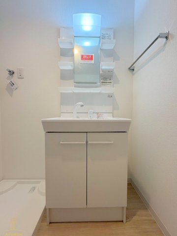 京橋オリエンタルキューブ