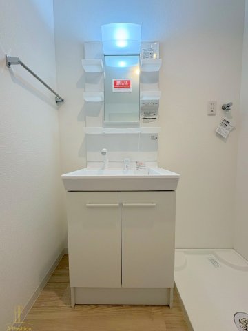 京橋オリエンタルキューブ