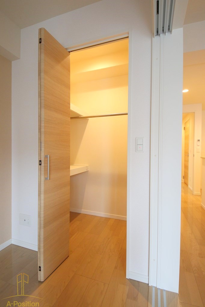 INOYA BLDG RESIDENCE