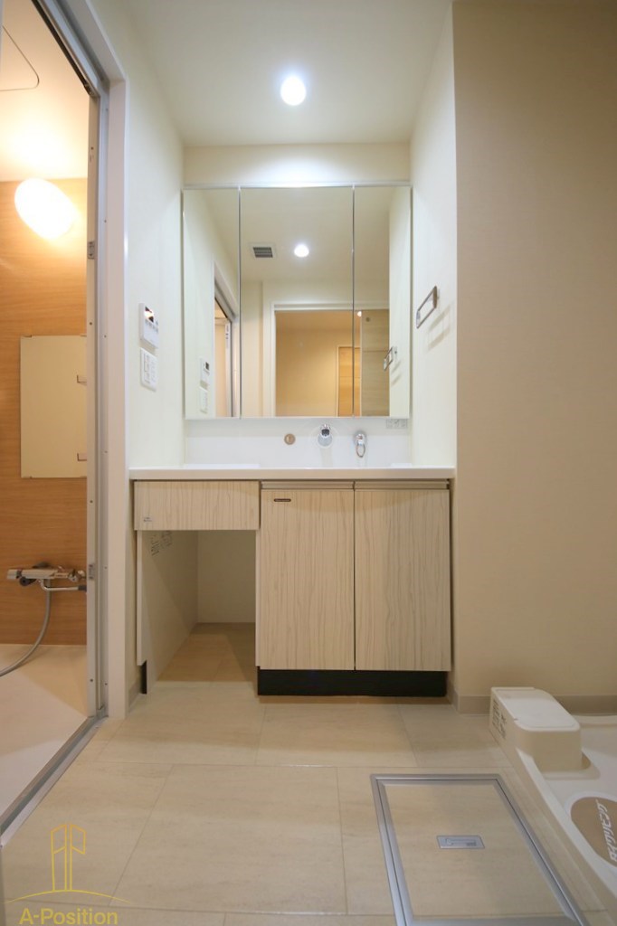 INOYA BLDG RESIDENCE