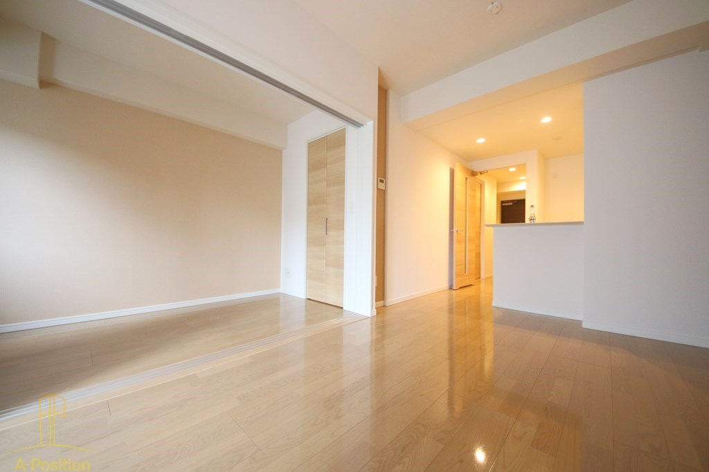 INOYA BLDG RESIDENCE