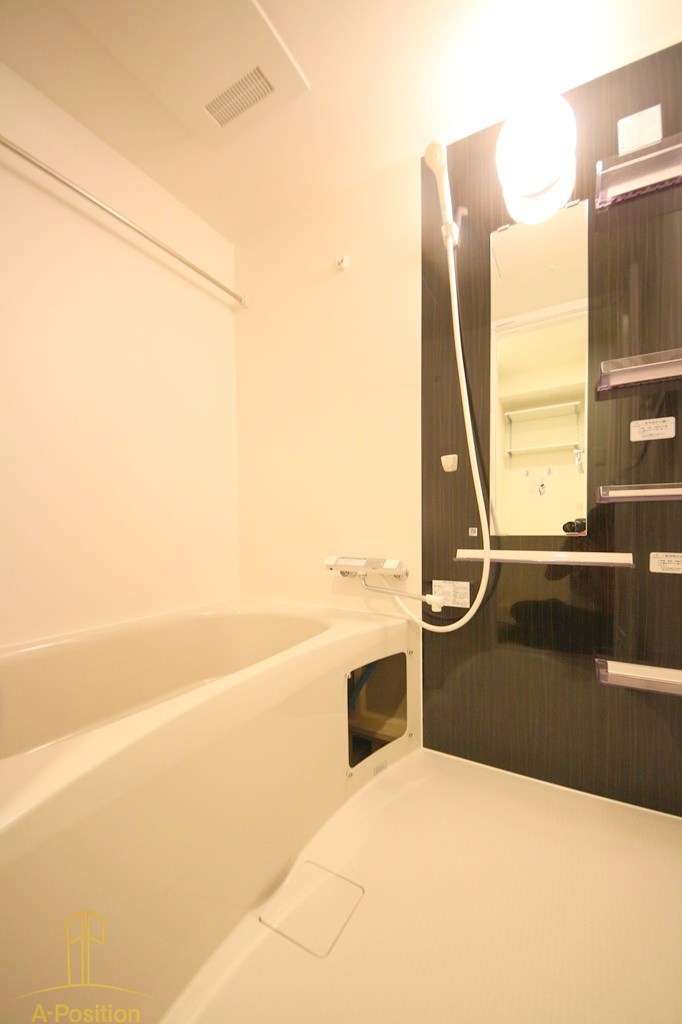 セレニテ本町東リアン