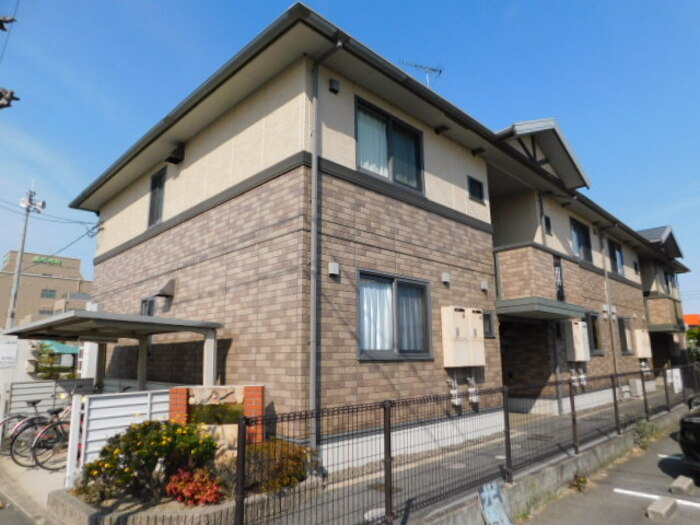 倉敷市新倉敷駅前３丁目の賃貸アパート