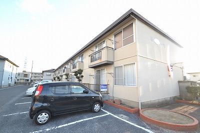 岡山市北区白石西新町の賃貸アパート
