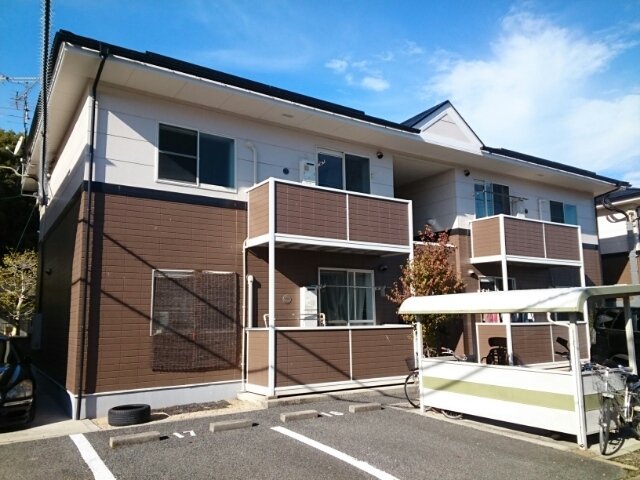 岡山市北区西辛川の賃貸アパート