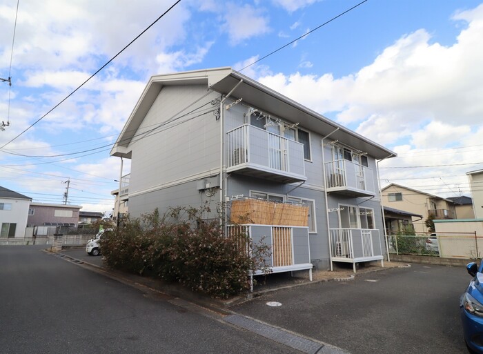 岡山市北区東花尻の賃貸アパート