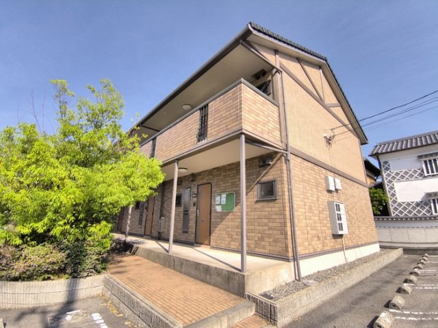 倉敷市新倉敷駅前５丁目の賃貸アパート