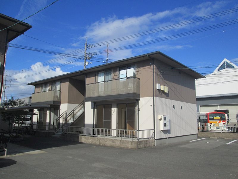 岡山市北区久米の賃貸アパート