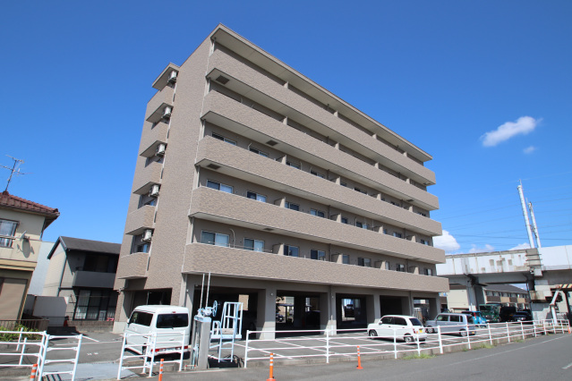 岡山市北区白石東新町の賃貸マンション