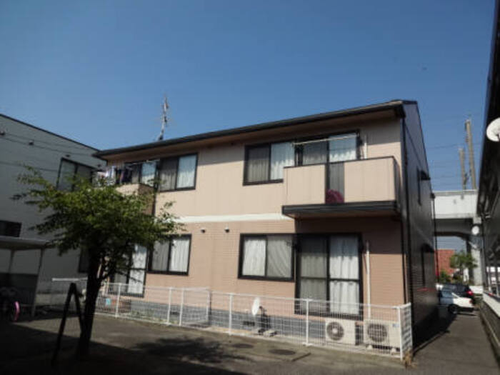 岡山市北区白石西新町の賃貸アパート