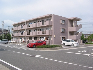 倉敷市新倉敷駅前３丁目の賃貸マンション
