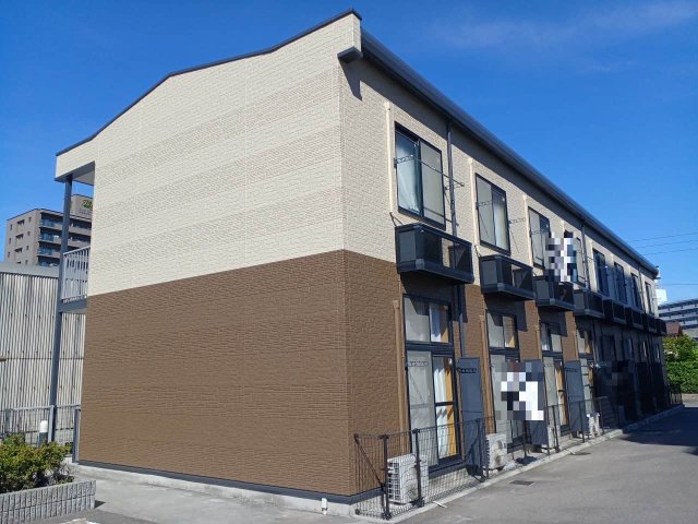 レオパレスアリナン