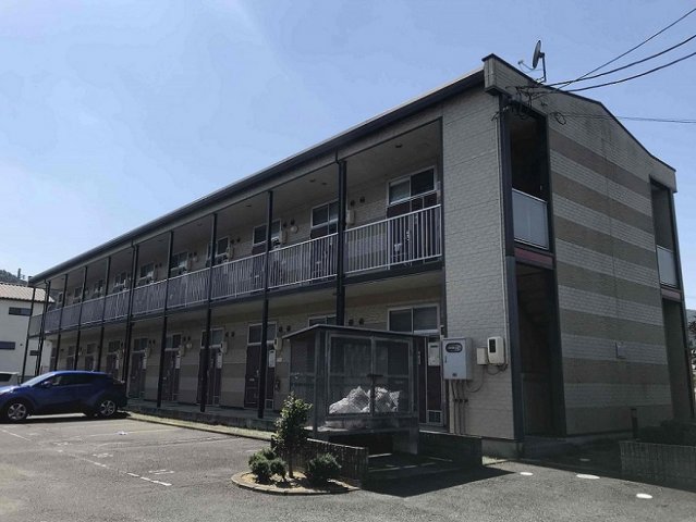 レオパレスル　ポルトＢの外観