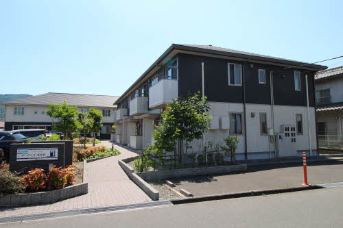 ガーデンズ多治米　Ｂ 