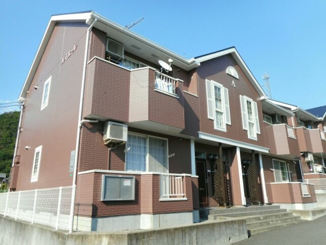 ルミエールＡ