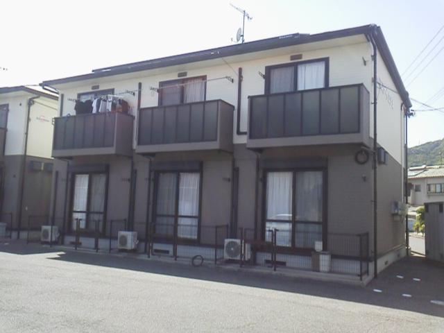 エステート　ユリ