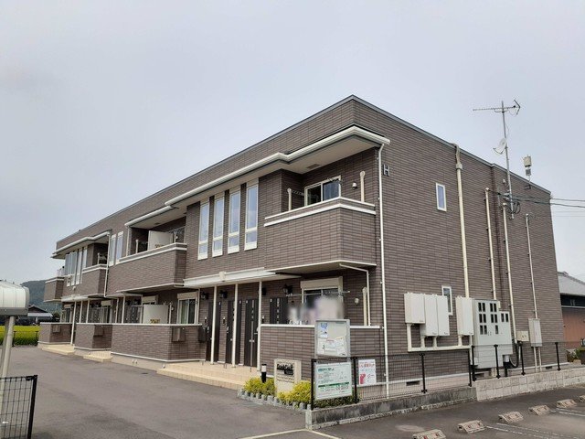 グランデ　カーサＨ