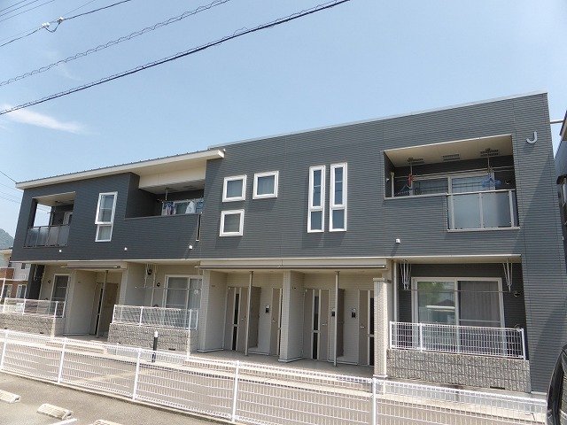 グラスランドレジデンスＪ