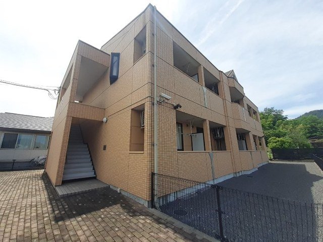 プロヴァンス吉岡