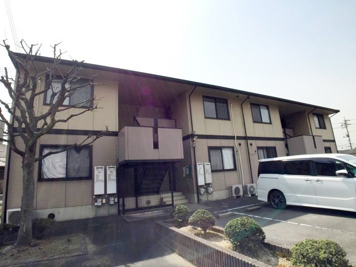 倉敷市中畝８丁目の賃貸アパート