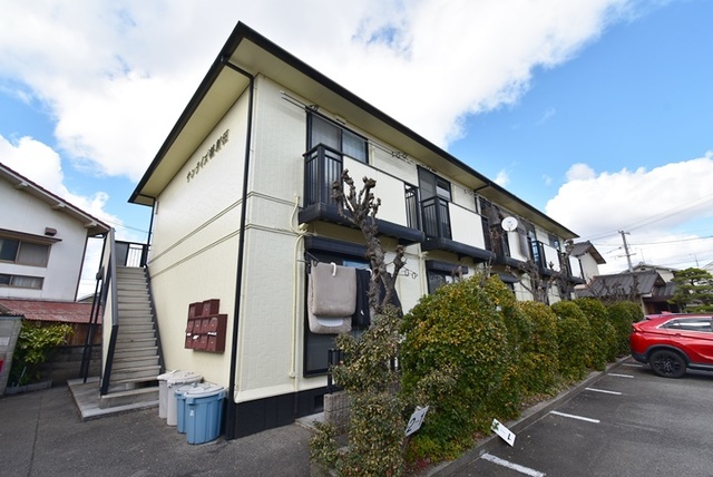 倉敷市連島町鶴新田の賃貸アパート