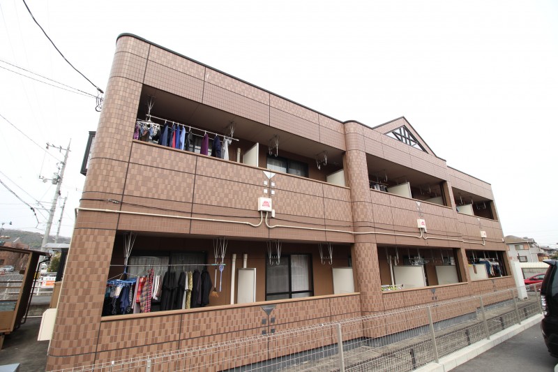 岡山市南区植松の賃貸アパート