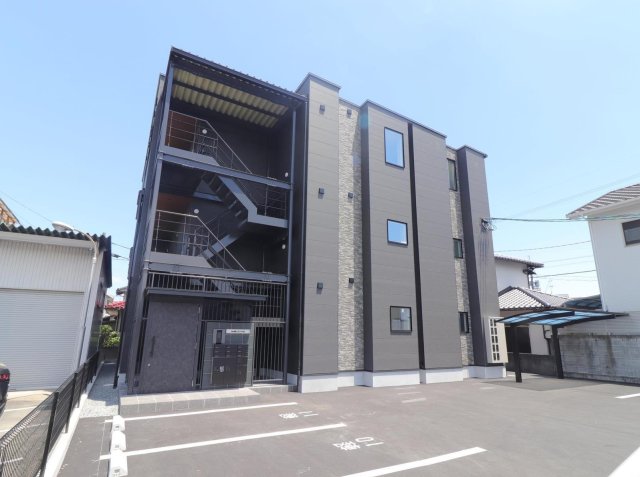 岡山市南区箕島の賃貸アパートの外観 岡山市南区箕島の賃貸アパートの外観