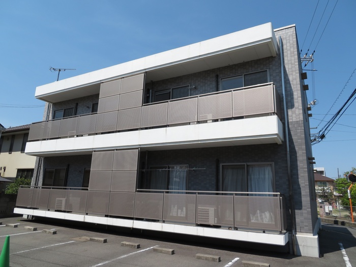 ビューティリメイン　E棟