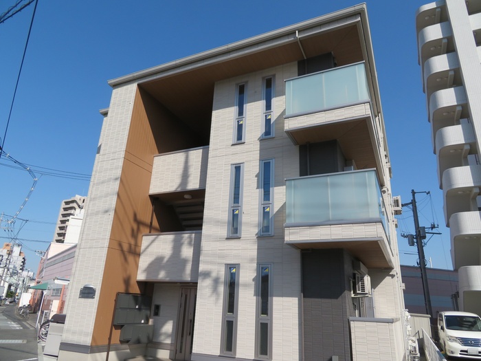 RESIDENCE阿知